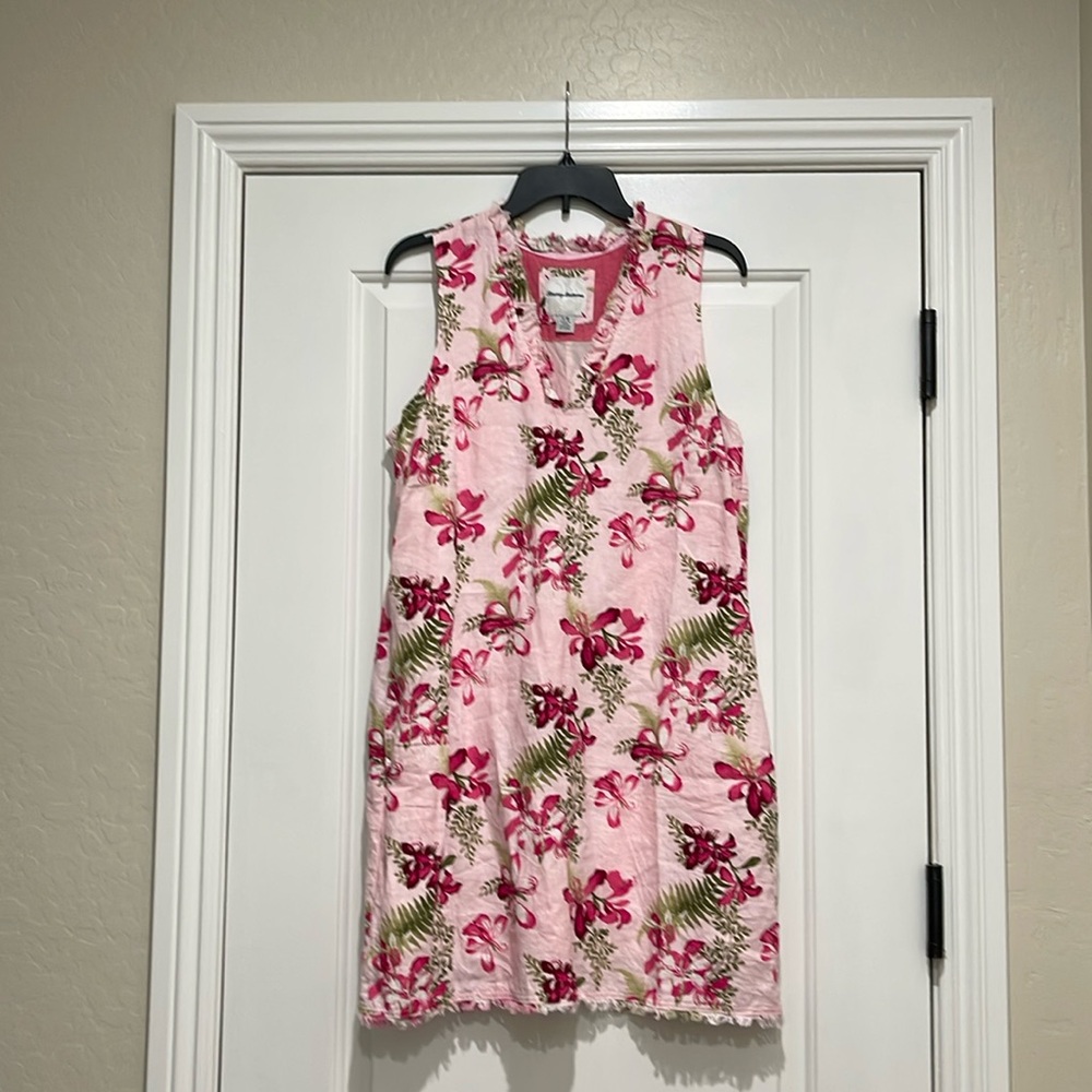 Tommy Bahama lined linen sleeveless shift dress, Gently Used Condition.